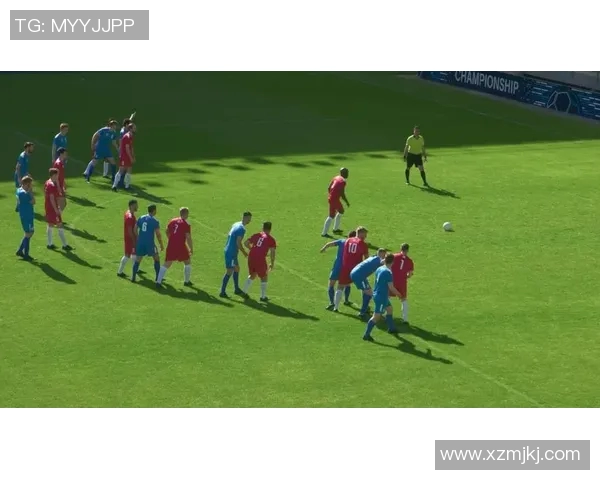 足球明星低头瞬间视频素材合集展现他们的专注与情感