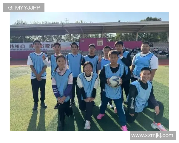 从校园到赛场上大学的足球明星如何平衡学业与职业生涯